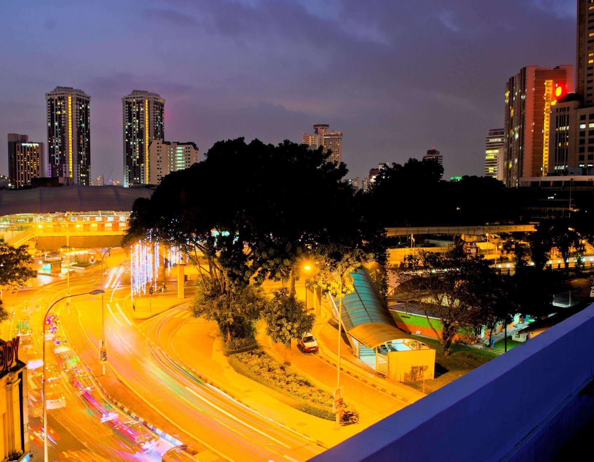 Crossroads Hotel Kuala Lumpur Exterior photo